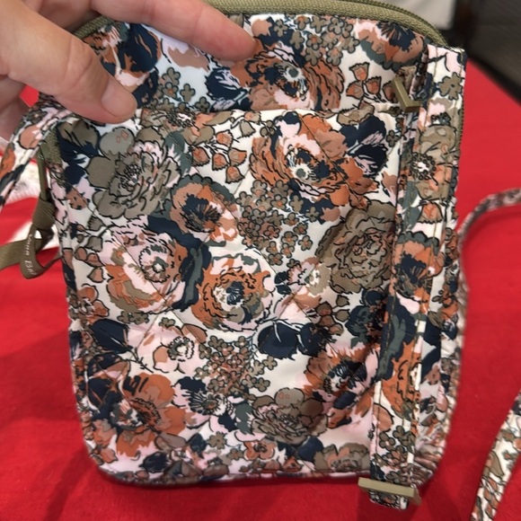 Vera Bradley green and Brown Crossbody Bag with Adjustable Strap - Picture 6 of 7